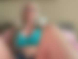AlenaCroft's Live Sex Cam Show
