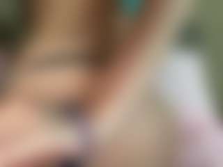 AlenaCroft's Live Sex Cam Show