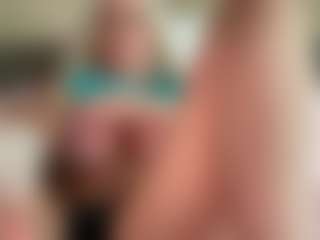 AlenaCroft's Live Sex Cam Show