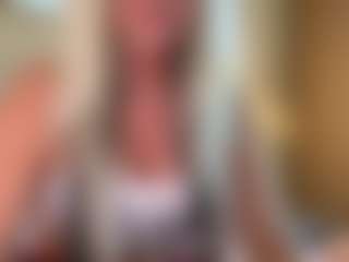 AlenaCroft's Live Sex Cam Show