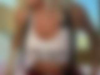 AlenaCroft's Live Sex Cam Show