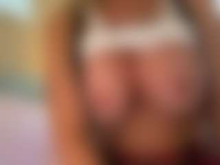 AlenaCroft's Live Sex Cam Show