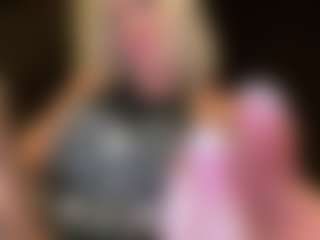 AlenaCroft's Live Sex Cam Show
