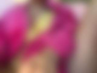 Live cam show with AlenaCroft - Trimmed Teen (18+) on Camsoda