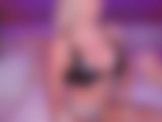 AlenaCroft's Live Sex Cam Show