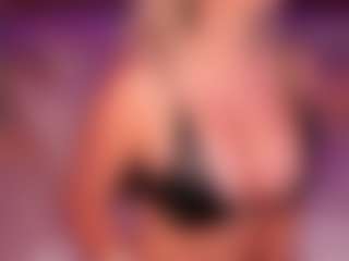 AlenaCroft's Live Sex Cam Show