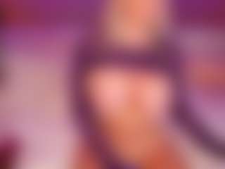 AlenaCroft's Live Sex Cam Show