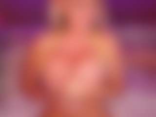 Live cam show with AlenaCroft - Flirt MILF on crypto-cams