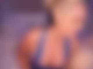 AlenaCroft's Live Sex Cam Show