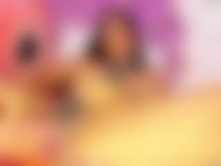 Live cam show with Kathe Zans - Thick on Camsoda