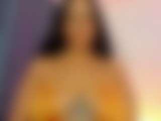 Live cam show with Kathe Zans - Shaved Pussy on Camsoda