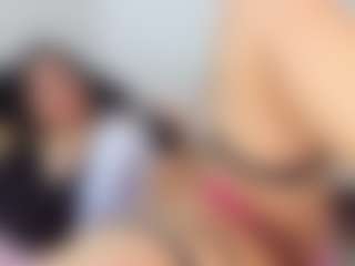 Rosy's Live Sex Cam Show