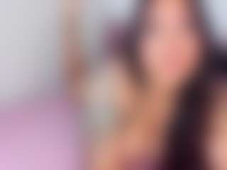 Live cam show with Rosy - Big Tits on Streamer API