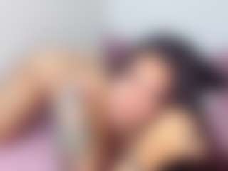 Live cam show with Rosy - Drinking on crypto-cams