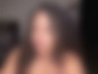 Live cam show with T1ger - Big Tits on live18s.com