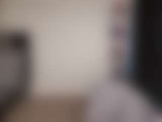 Live cam show with T1ger - Big Tits MILF on livesuperchat.net