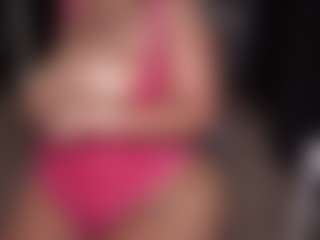 T1ger MILF webcam performer live streaming