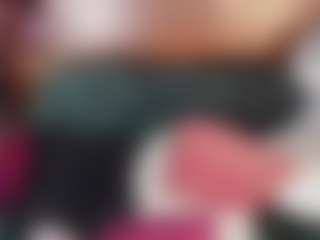 Live cam show with abby_taylorr - Average on live18s.com