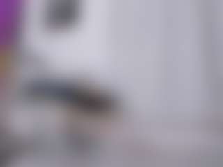 Live cam show with Karol Sweet - Strip on TottyGirls