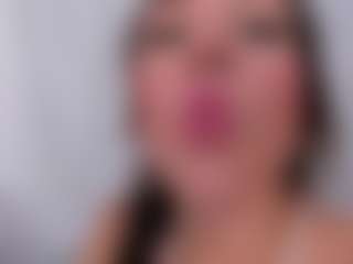 Live cam show with Karol Sweet - Bedroom on boobsie.com