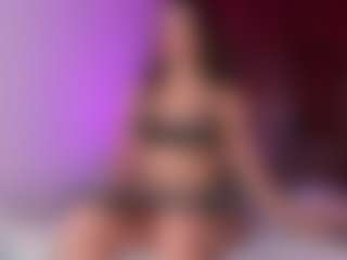 Live cam show with Karol Sweet - Solo on Camsoda