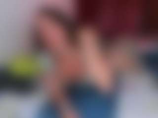 Live cam show with Karol Sweet - Brown Eyes Red Hair on Stripli.com