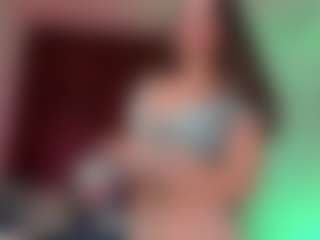 Live cam show with Karol Sweet - Brown Eyes Red Hair on parknlotfishbdy
