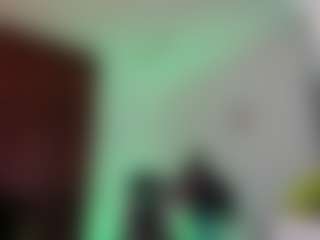 Live cam show with Karol Sweet - Brown Eyes Red Hair on sexylivex.com