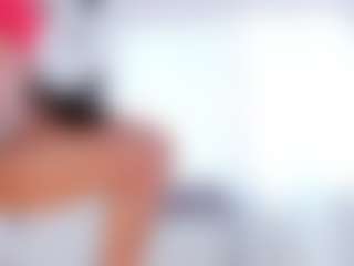 Live cam show with Karol Sweet - Bikini on Fling VIP Chat
