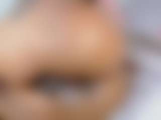 Khelany's Live Sex Cam Show