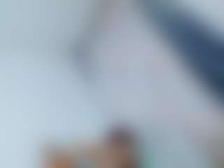 Live cam show with Khelany - Ebony on TeamSkeetLive | colombia