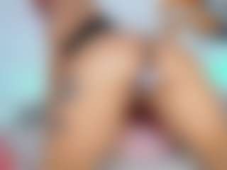 Khelany's Live Sex Cam Show