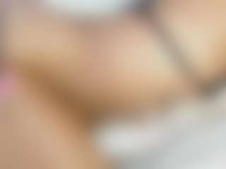Khelany's Live Sex Cam Show