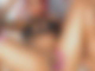 Khelany's Live Sex Cam Show