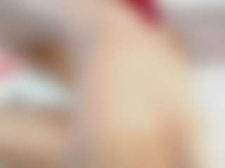 Live cam show with Khelany - Ebony Small Tits on Fling VIP Chat