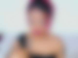Live cam show with Khelany - Brown Eyes Red Hair on Camsoda