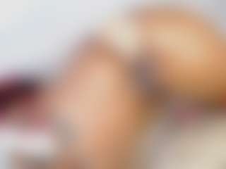 Khelany's Live Sex Cam Show