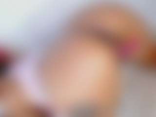 Live cam show with Khelany - Facial Piercings on https://playwithruby.com