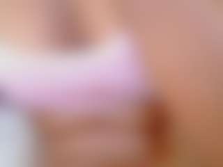 Live cam show with Khelany - Black Cum on StripNow