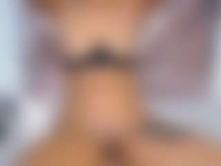 Khelany's Live Sex Cam Show