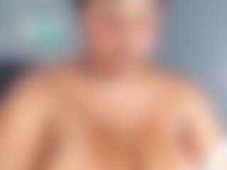 Live cam show with Rachel - Ebony MILF on Uber Horny