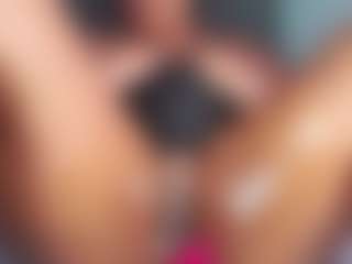 Live cam show with Rachel - BBW MILF on Soda Cam