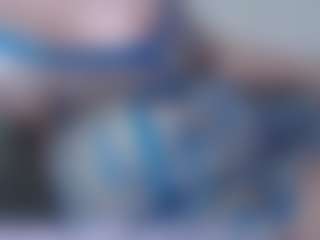Live cam show with Misslissa - Hot on Pornisteam.com