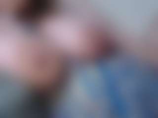 Live cam show with Misslissa - BBW on fuklive.com
