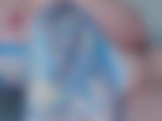 Live cam show with Misslissa - Red Hair MILF on Milfs Live