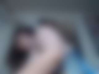Live cam show with Misslissa - Horney on Milfs Live