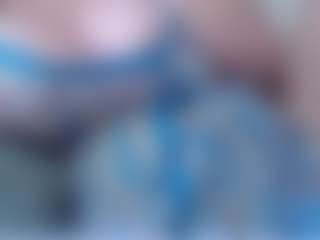 Live cam show with Misslissa - White MILF on StripNow | belgium