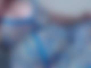 Live cam show with Misslissa - Red Hair MILF on Milfs Live