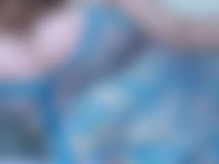 Live cam show with Misslissa - MILF Teen (18+) on Camming Site