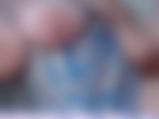 Live cam show with Misslissa - MILF Teen (18+) on Cam Slut